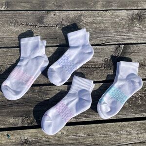 Four Pairs Hanes Ankle Socks, NWOT